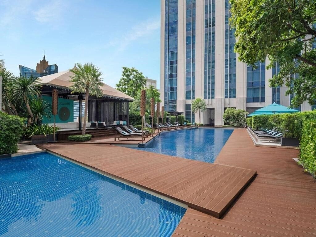 Отель Grand Sukhumvit By Sofitel 5*