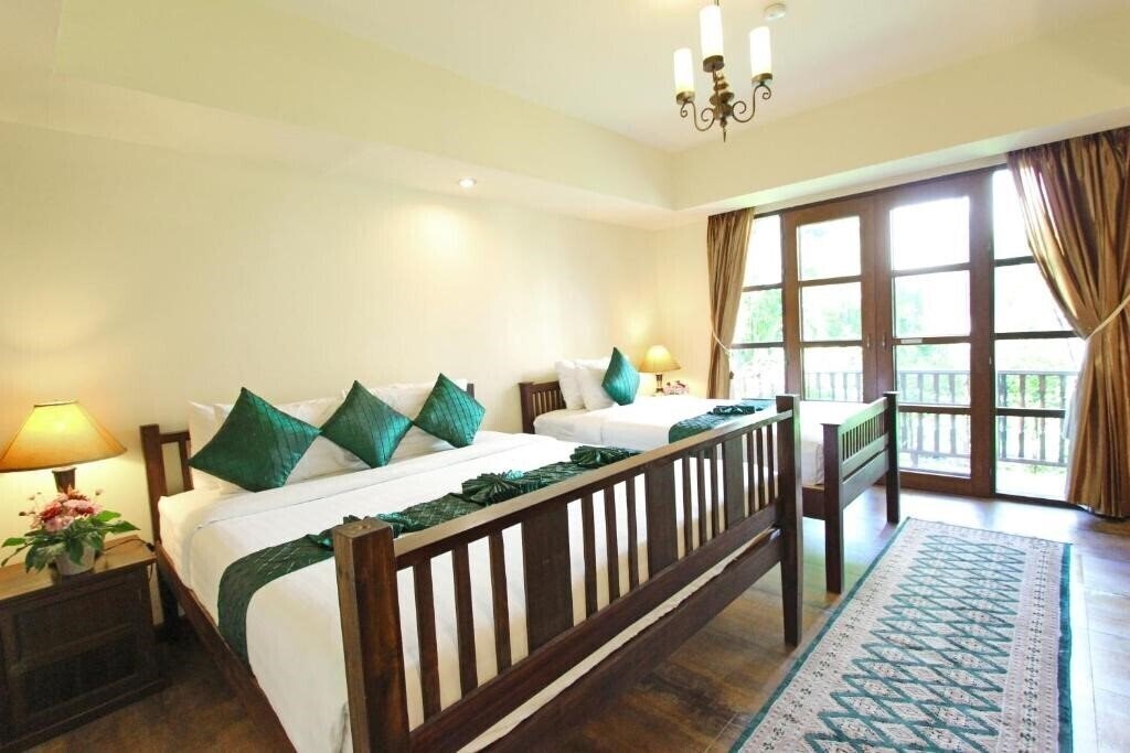Фото Shewe Wana Suite Resort 3*