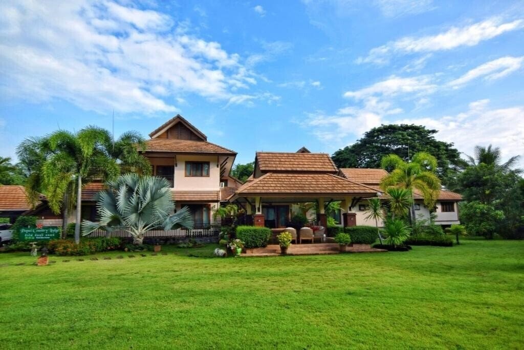 Отель Papai Country Lodge 3*