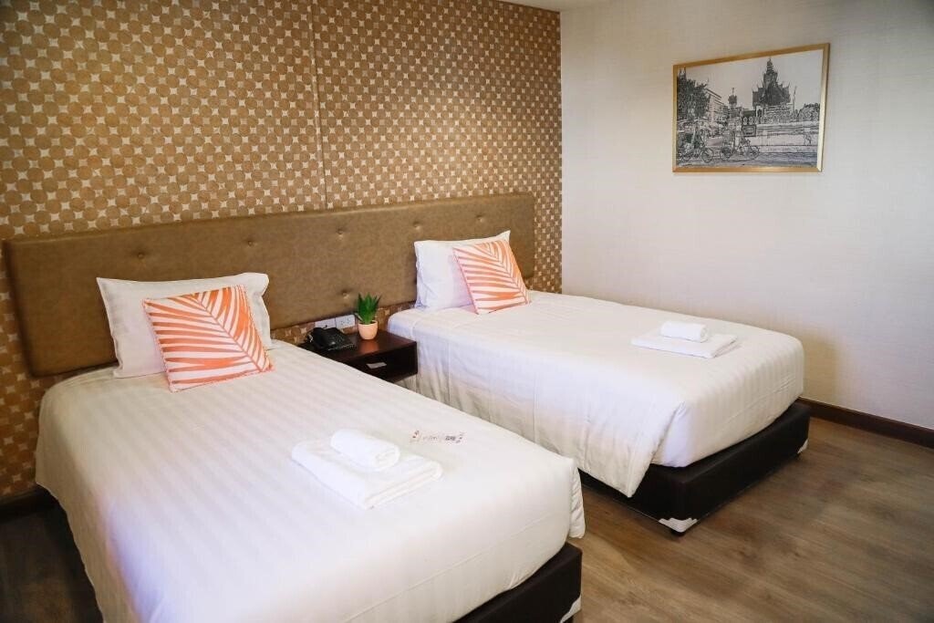 Изображение Parasol Hotel Chiang Mai By Compass Hospitality 2*