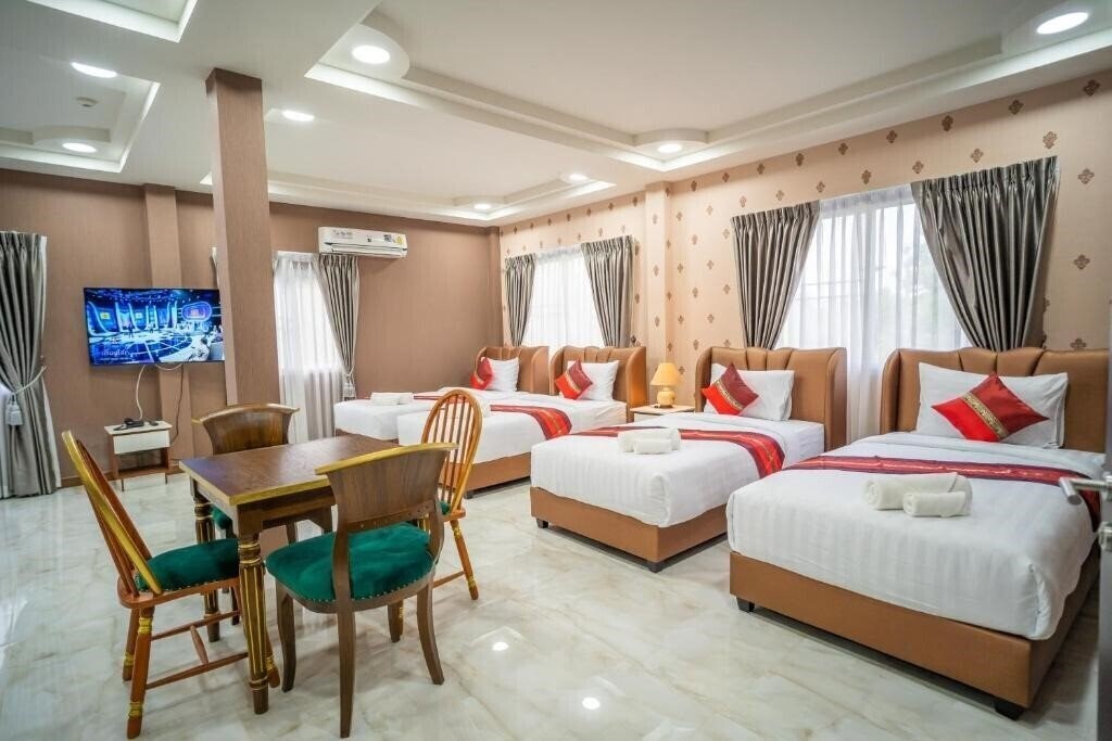 Фото Siri Nakornpink Chiang Mai Hotel By Zuzu отель без категории
