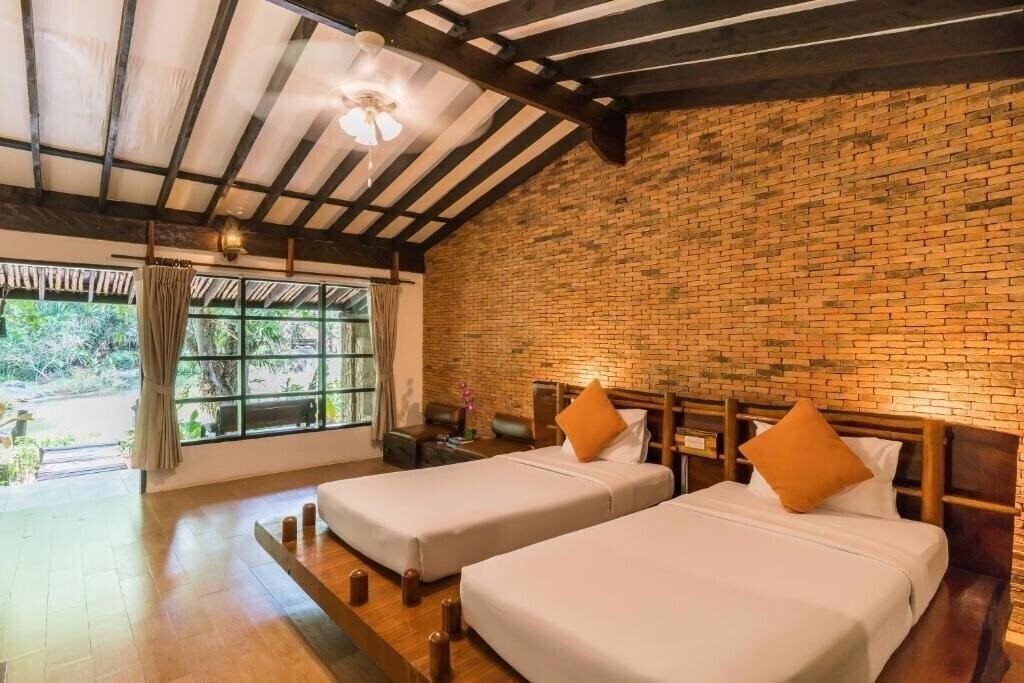 Картинка Home Phutoey River Kwai Resort 3*