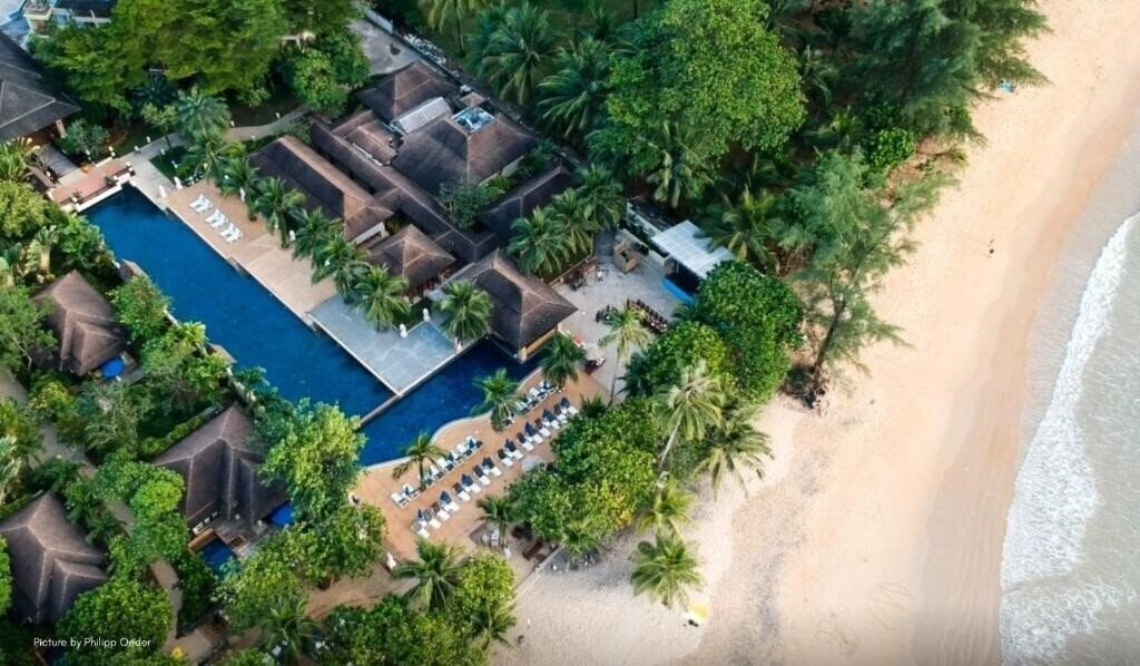 Отель Khaolak Seaview Resort & Spa 4*