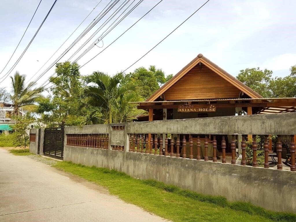 Отель Asiana House 3*