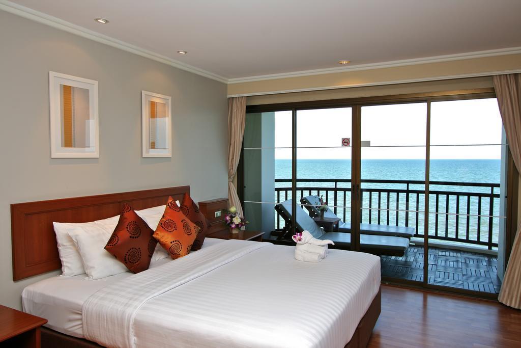 Изображение Imperial Hua Hin Beach Resort 3*