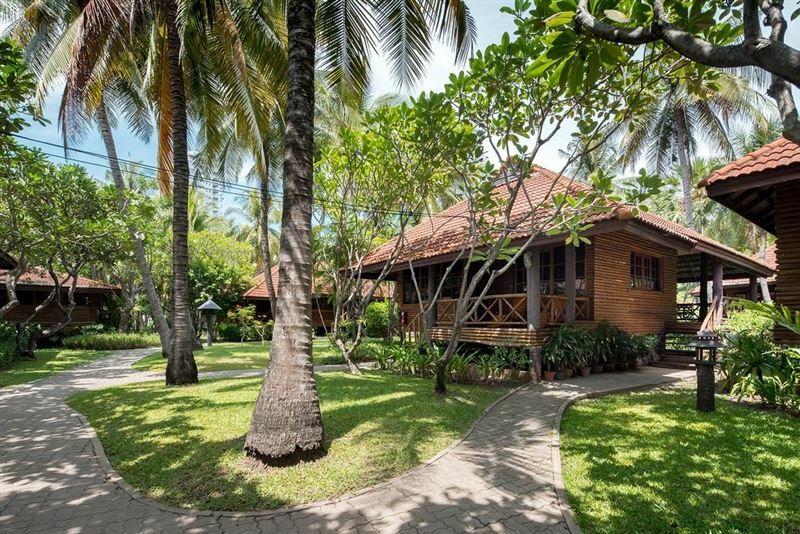 Фотография Regent Chalet Regent Beach Cha-Am 4*