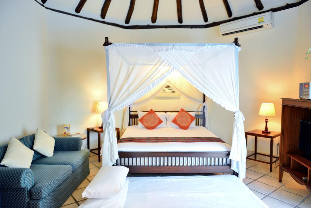 Изображение Supatra Hua Hin Resort 4*