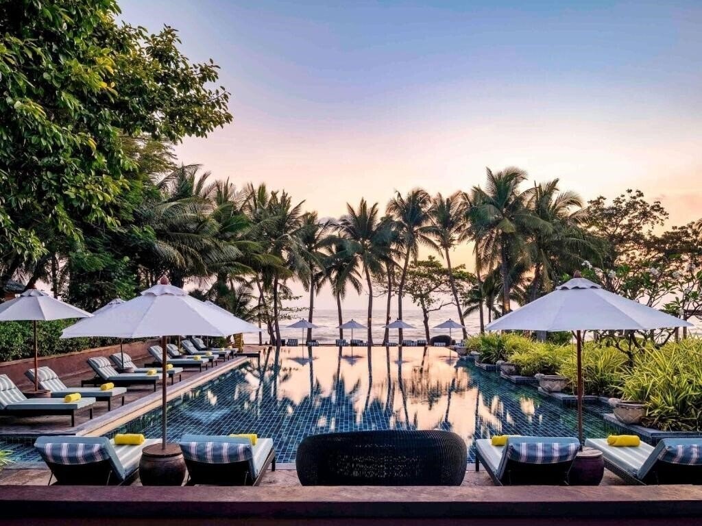 Отель Movenpick Asara 5*