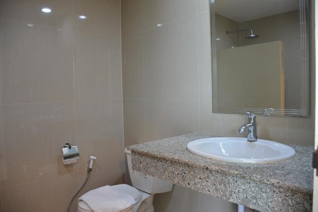 Фотография The Base Hua Hin 3*