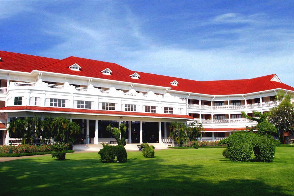 Отель Centara Grand Beach Resort & Villas Hua Hin 5*