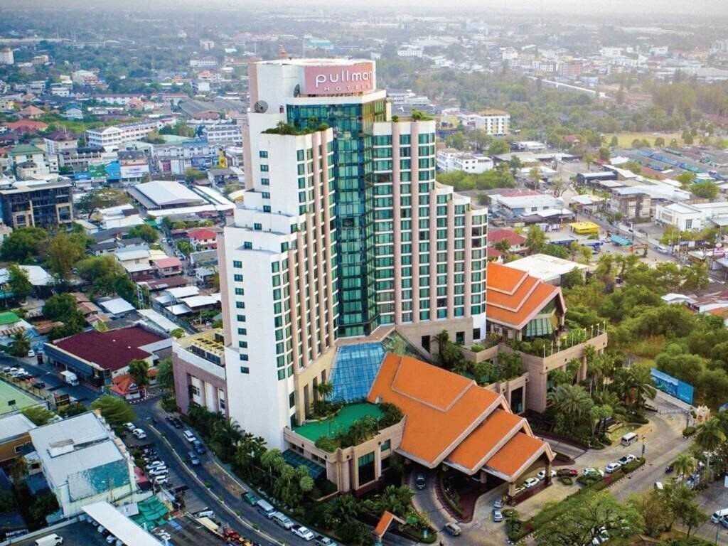 Отель Pullman Khon Kaen Raja Orchid (ex. Pullman Raja Orchid Khon Kaen) 5*