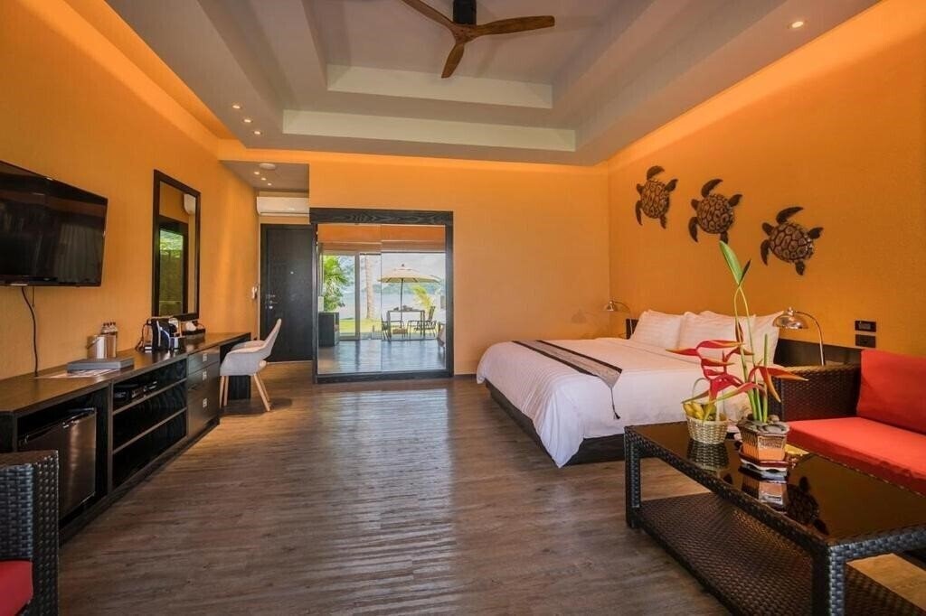Фотография Peninsula Beach Resort 4*