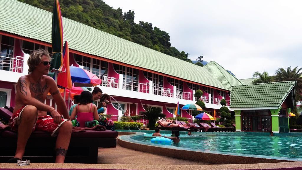 Фото Cookies Resort White Sand Beach 3*