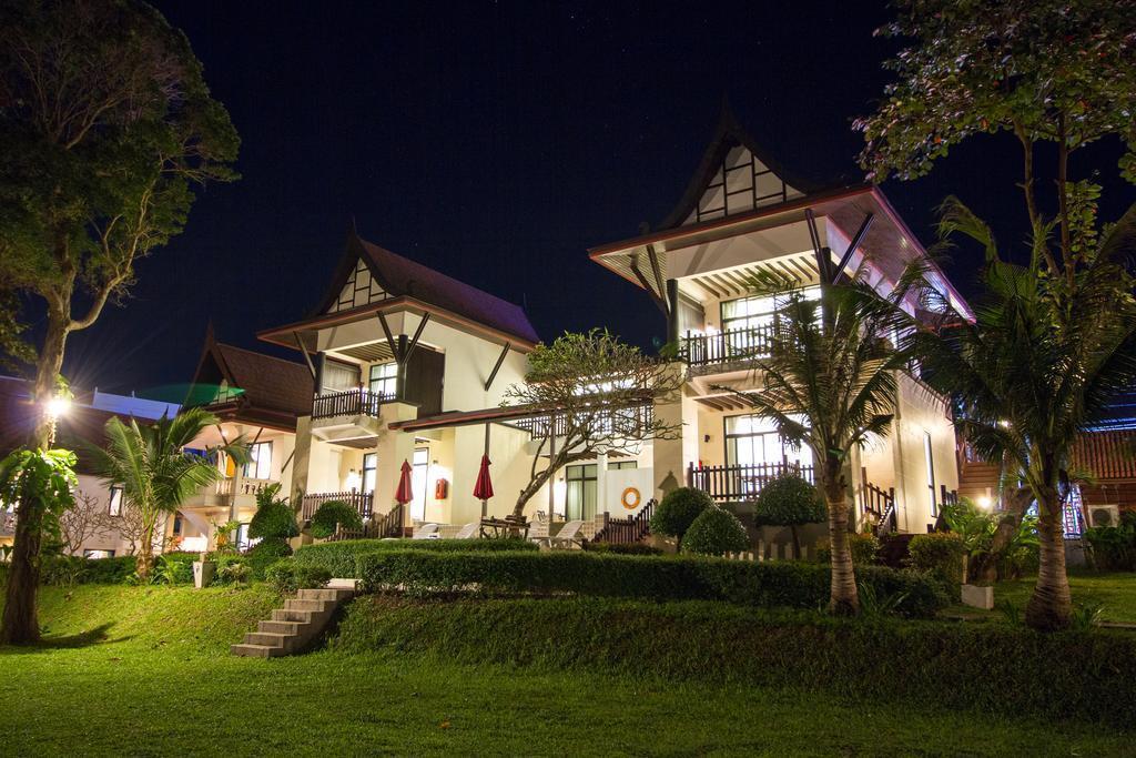 Отель Koh Chang Grand View Resort 3*