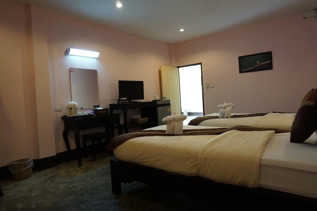 Фото Koh Chang Cliff Beach Resort 3*