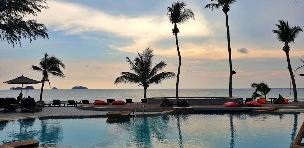 Отель Klong Prao Resort 3*