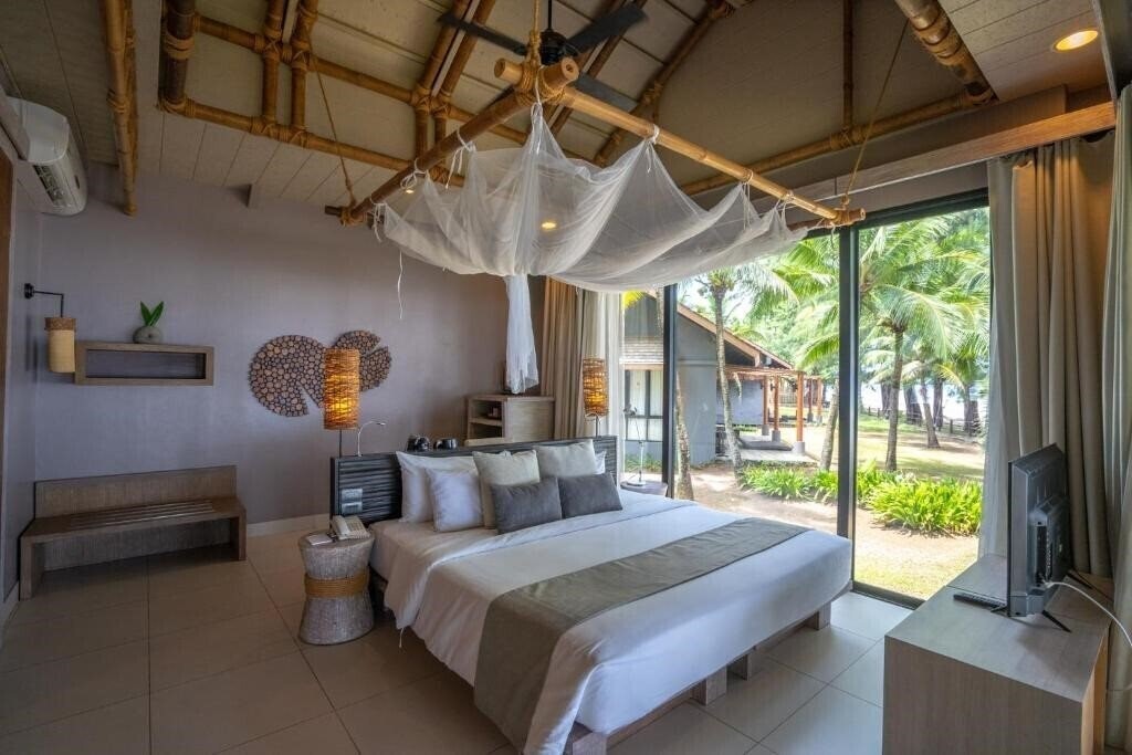 Фото Twin Lotus Resort & SPA 4*