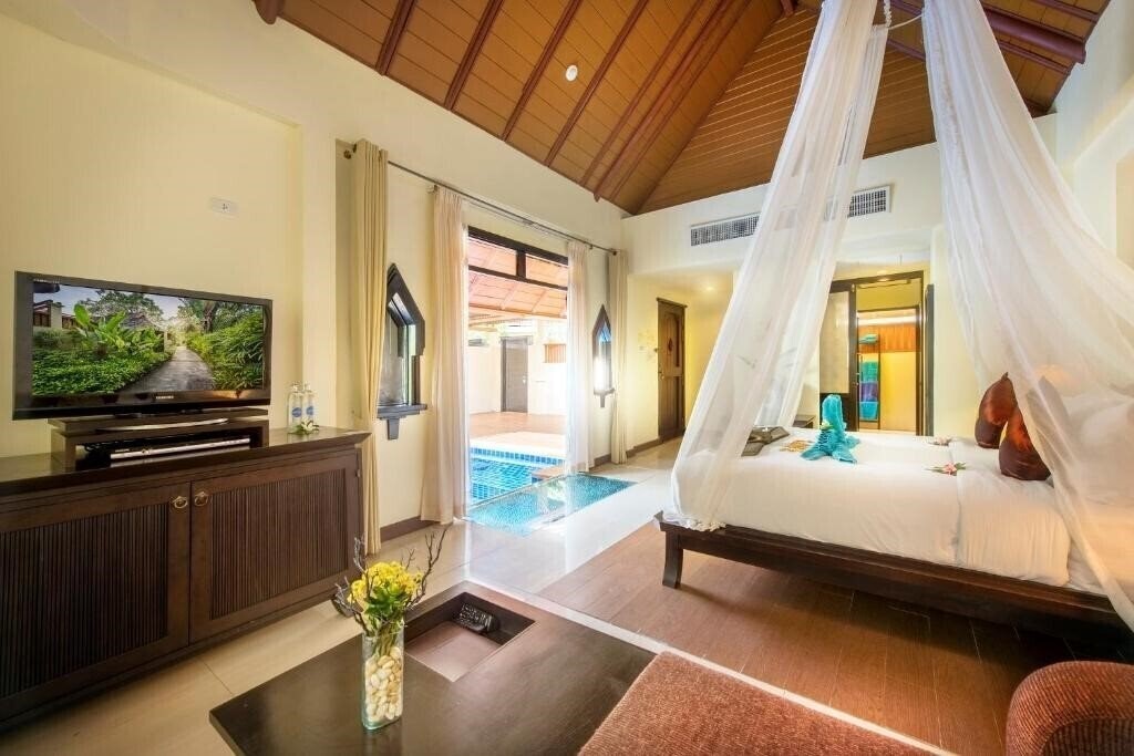 Картинка Chada Beach Resort & Spa Koh Lanta 4*