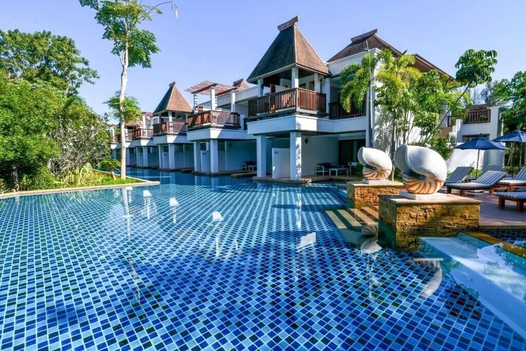 Отель Avani+ Koh Lanta Krabi Resort 4*