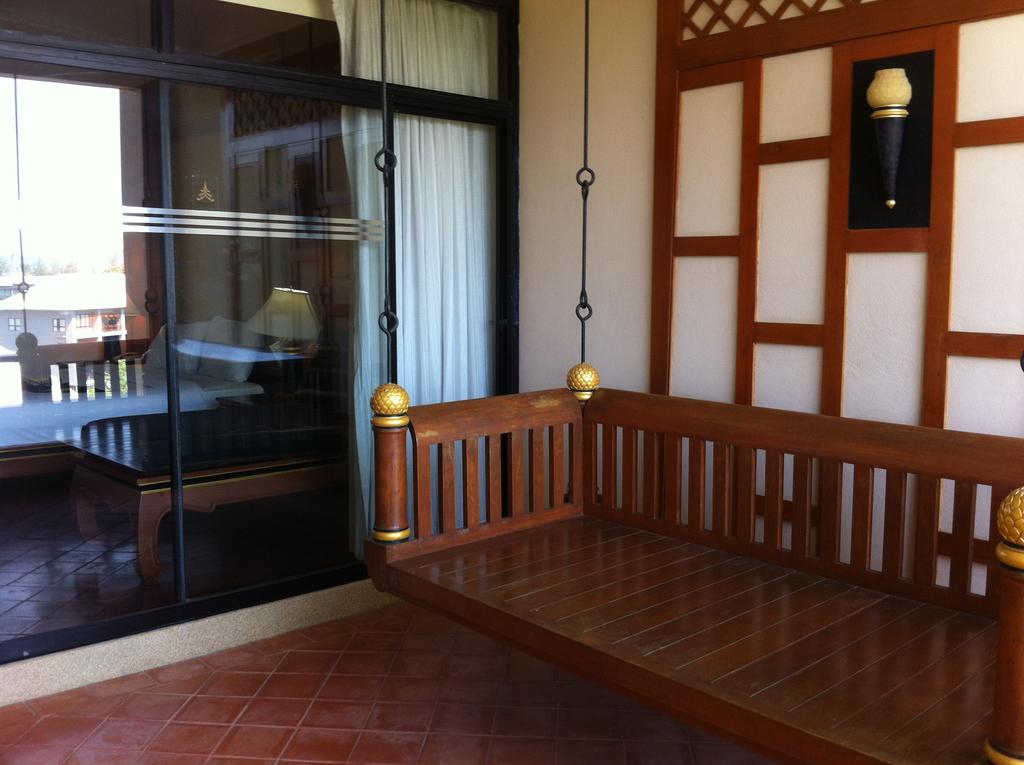 Изображение Pavilion Queen’s Bay 4*