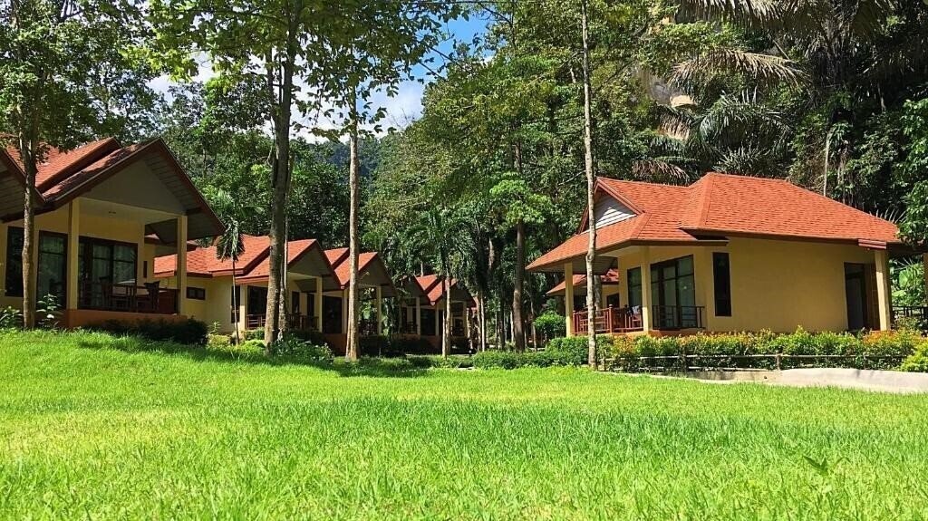 Картинка Tonsai Bay Resort 4*