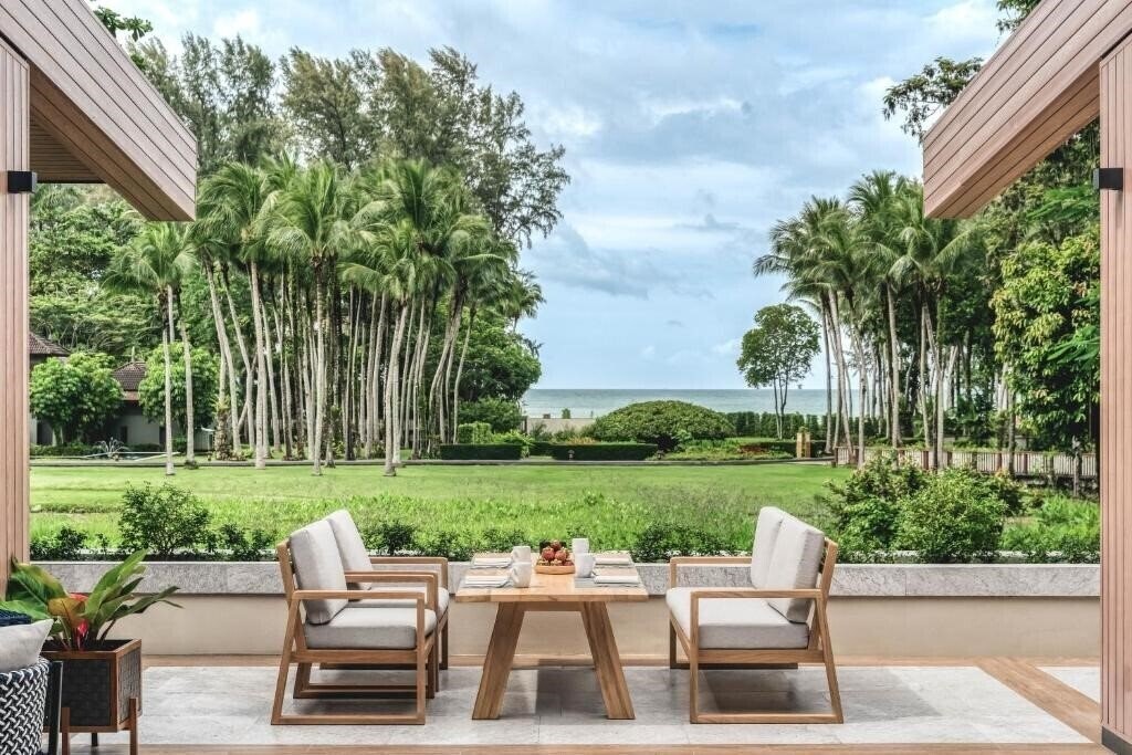 Изображение Dusit Thani Krabi Beach Resort (ex. Sheraton Krabi Beach Resort) 5*