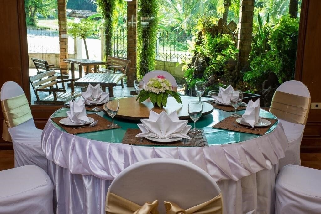 Изображение Royal 2*