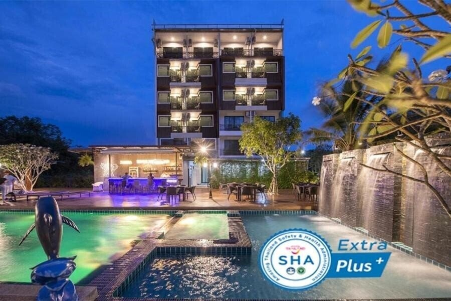 Отель River Front Krabi Hotel 3. 3*