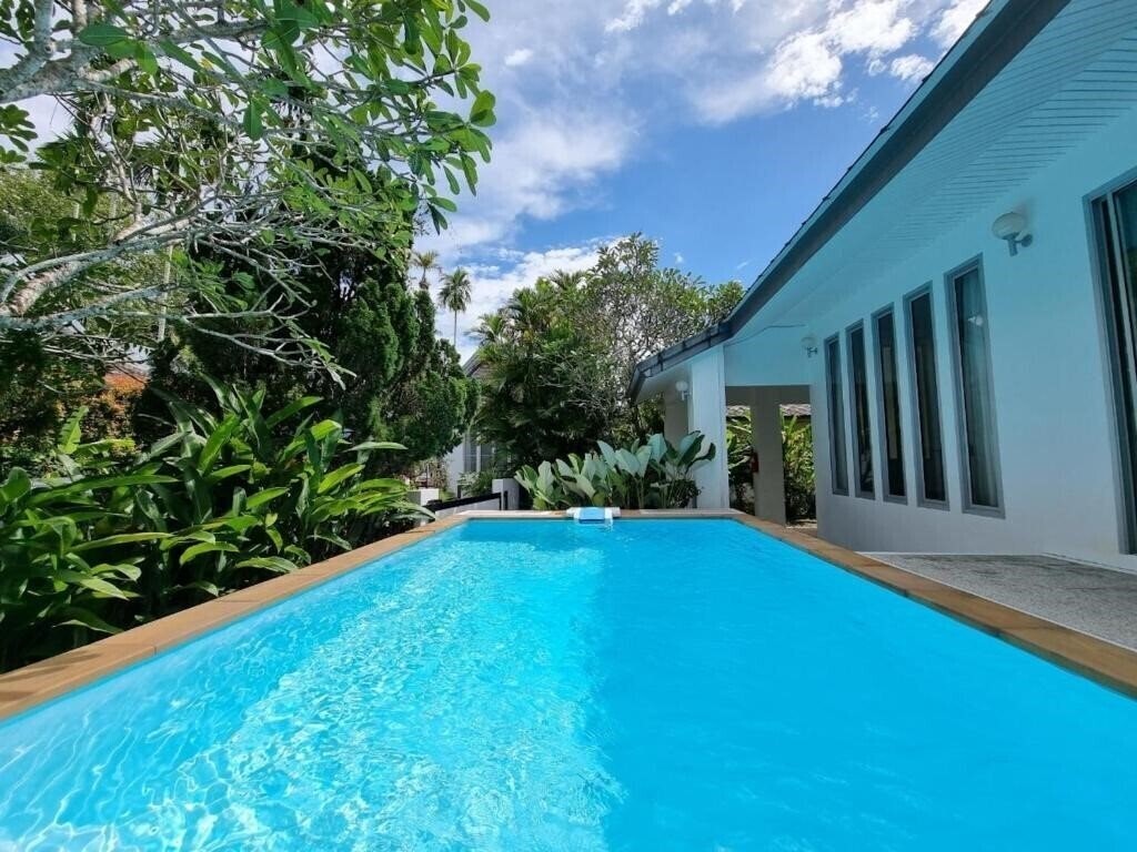 Отель Baan Gecko Villa 3*