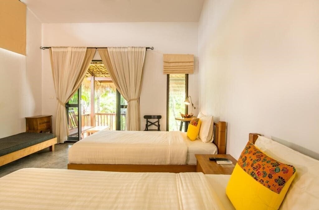 Фото Islanda Eco Village Resort 4*