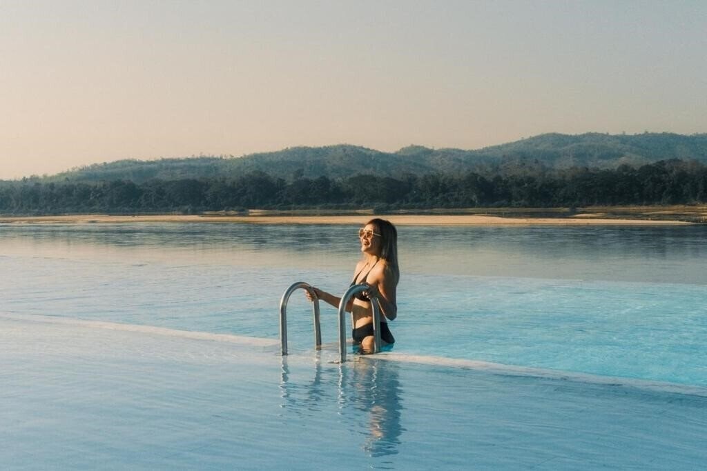 Отель Chiangkhan River Mountain Resort 3*