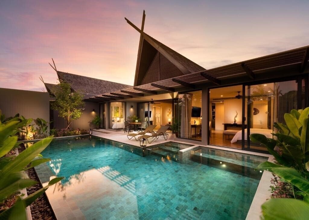 Отель Anantara Vacation Club Phuket 5*
