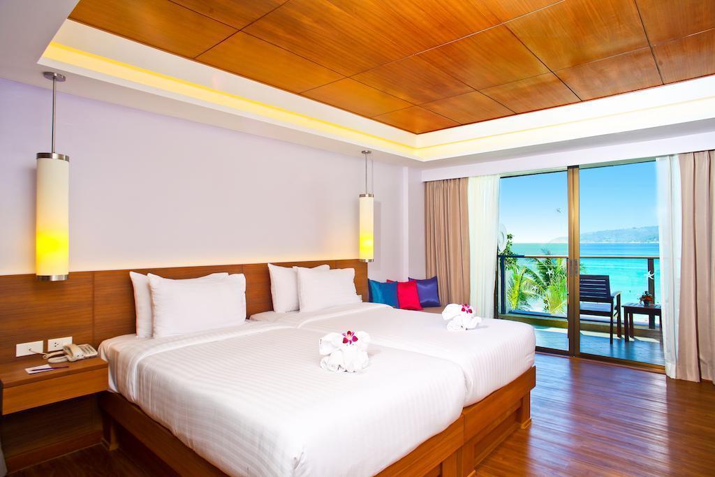 Отель Beyond Resort Karon 4*