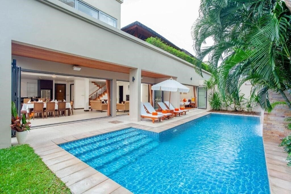 Отель The Residence Resort & Spa Retreat 5*