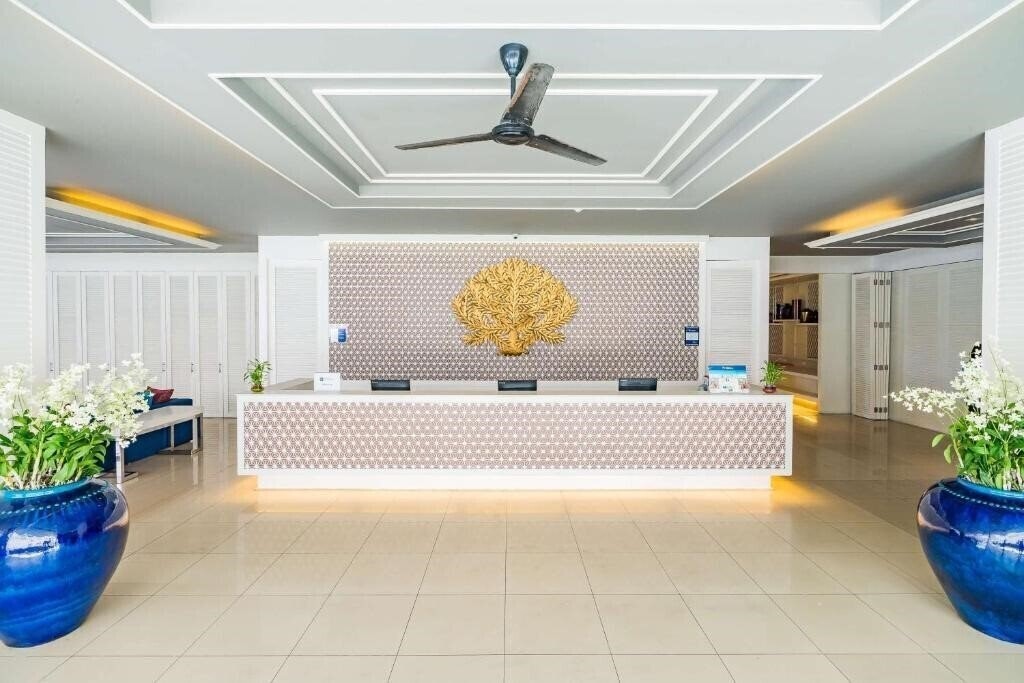 Фотография Best Western Patong Beach 4*