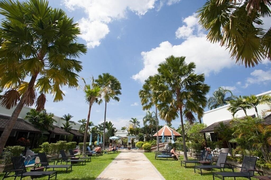 Отель Access Resort & Villas 4*
