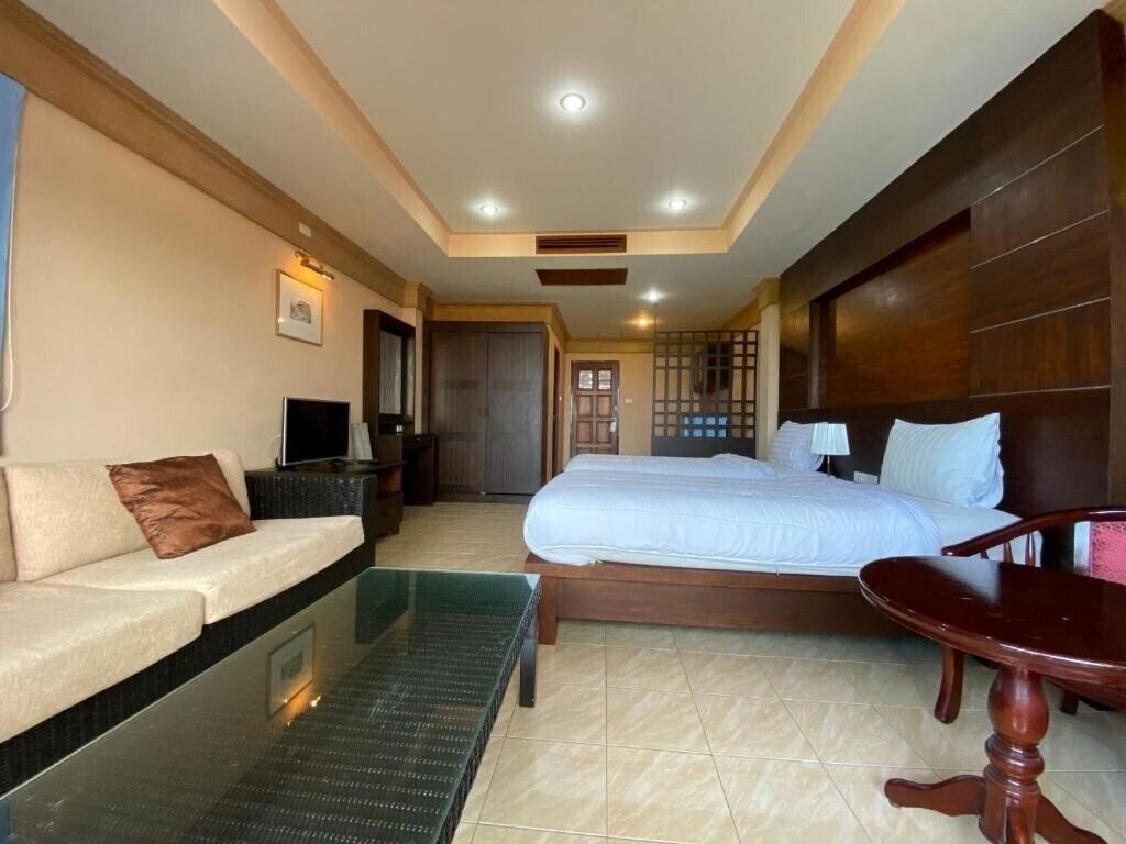 Отель Baan Kongdee Sunset Resort 3*