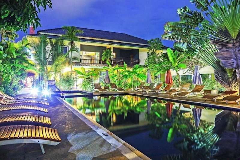 Отель Baan Nueng Kata 3*