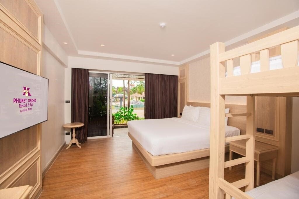 Фото Phuket Orchid Resort Ikar Crew 4*