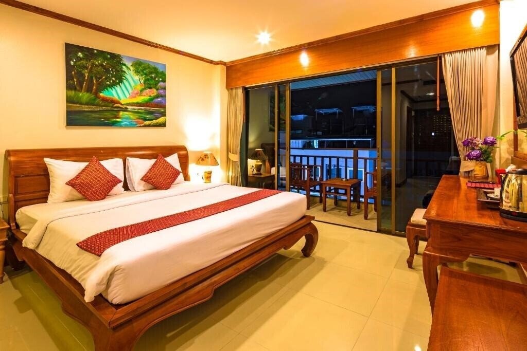 Фото Patong Heaven 3*