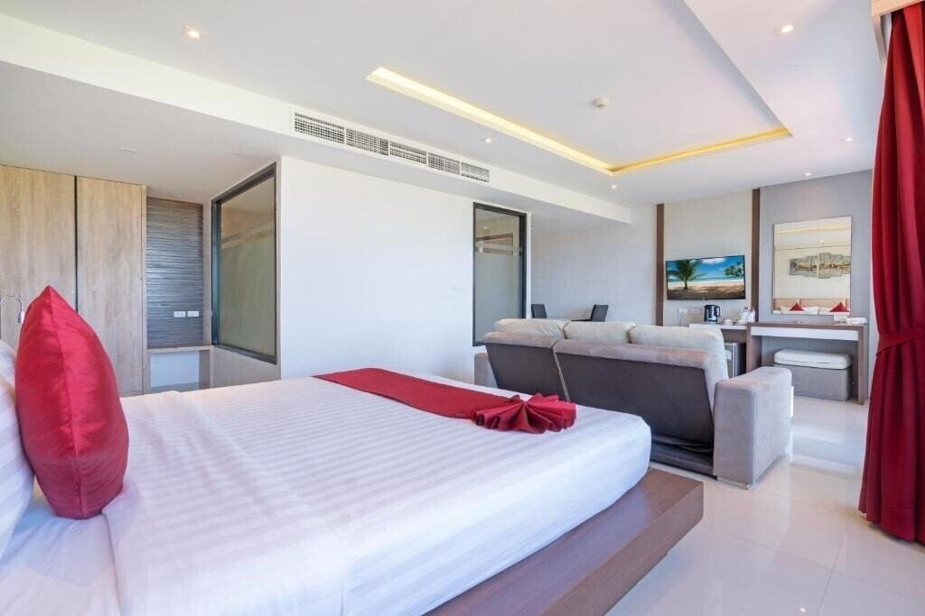 Картинка Paripas Patong Resort 4*