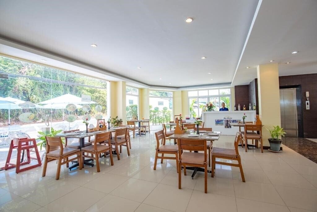 Изображение Sungthong Kamala Beach Resort 3*