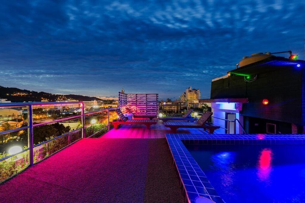 Отель Patong Dynasty Hotel 3*