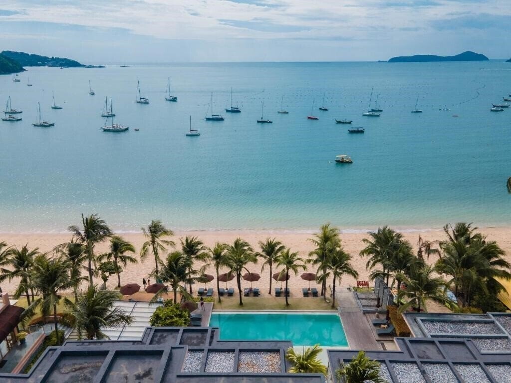 Отель Bandara Villas Phuket 5*