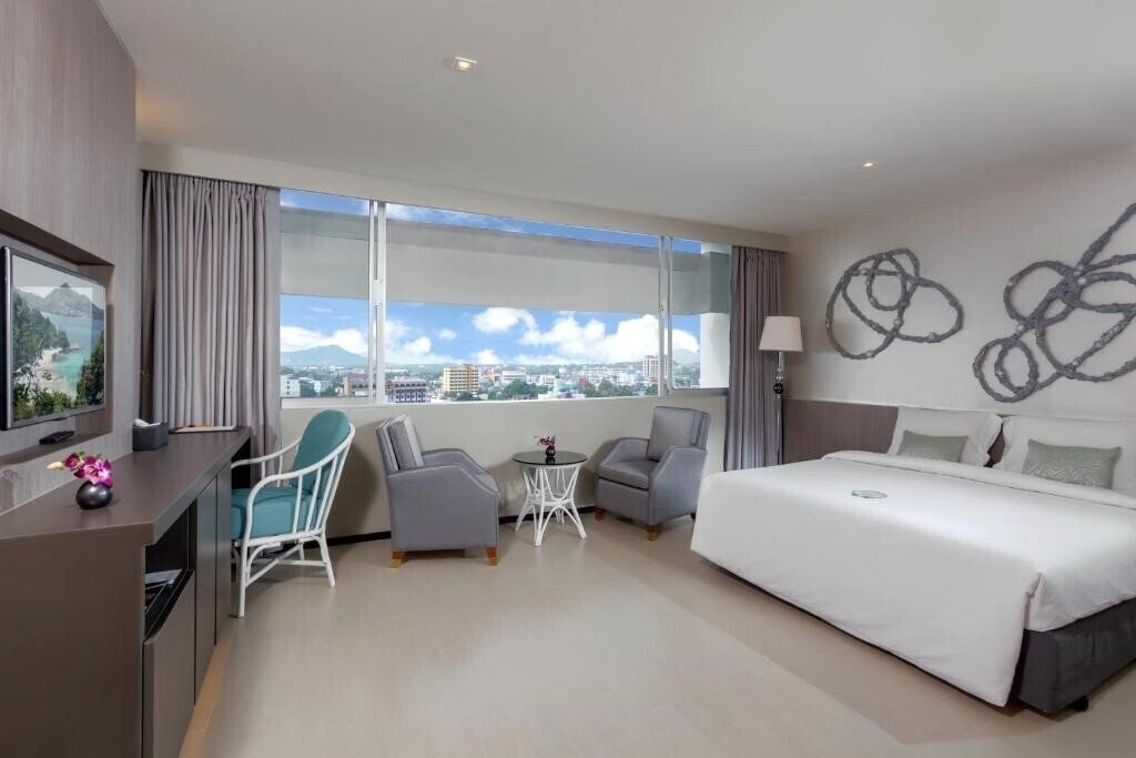 Фото Pearl Hotel Phuket Town 4*