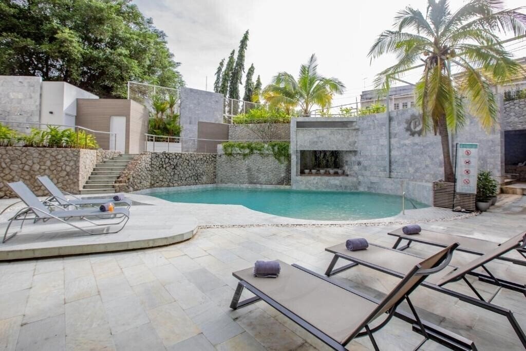 Фотография Pearl Hotel Phuket Town 4*