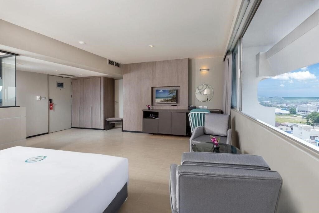 Картинка Pearl Hotel Phuket Town 4*