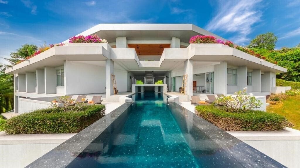 Отель Villa Leelawadee 5*