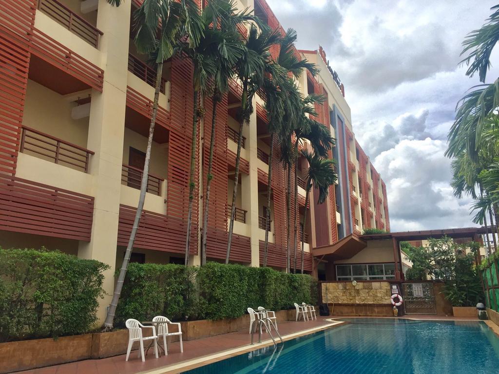 Отель S.B. Living Place Hotel 3*