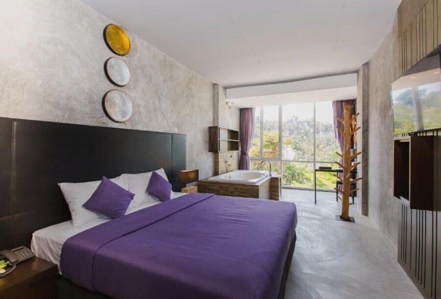 Изображение The Luxur Boutique Hotel Patong 3*